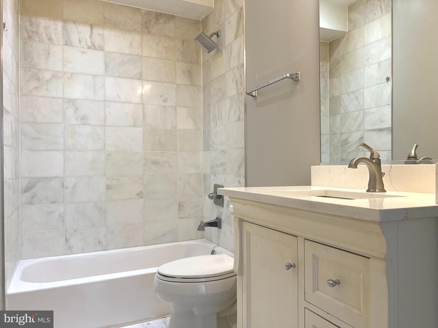 1209 G Street SE #8 photo 20