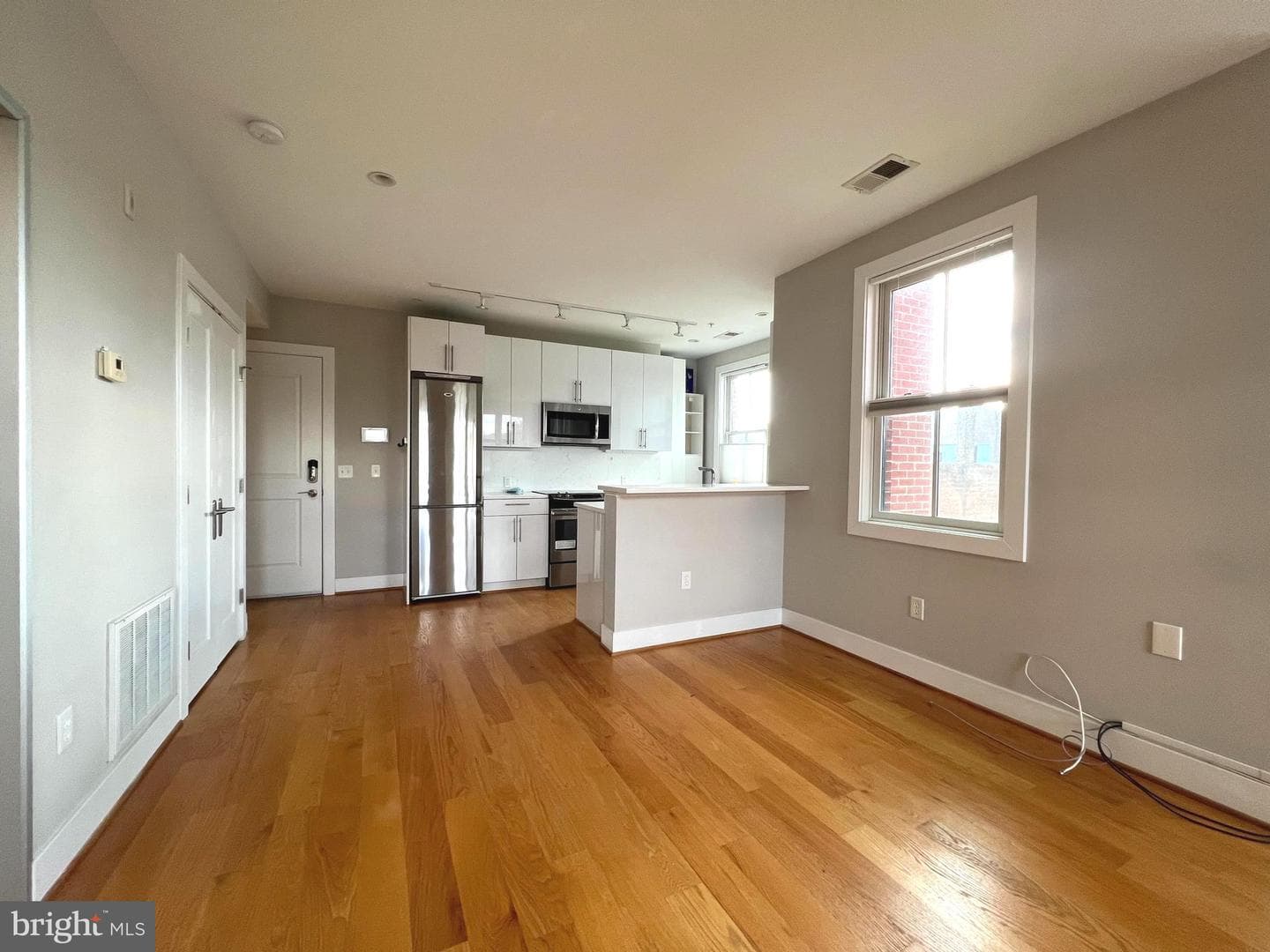 1209 G Street SE #8 photo 3