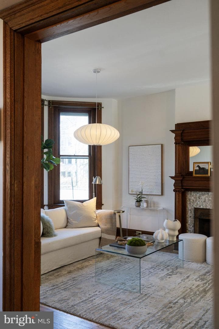 1802 Lamont Street NW photo 10