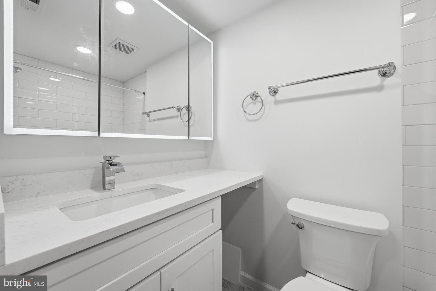 3248 Jones Court NW photo 8