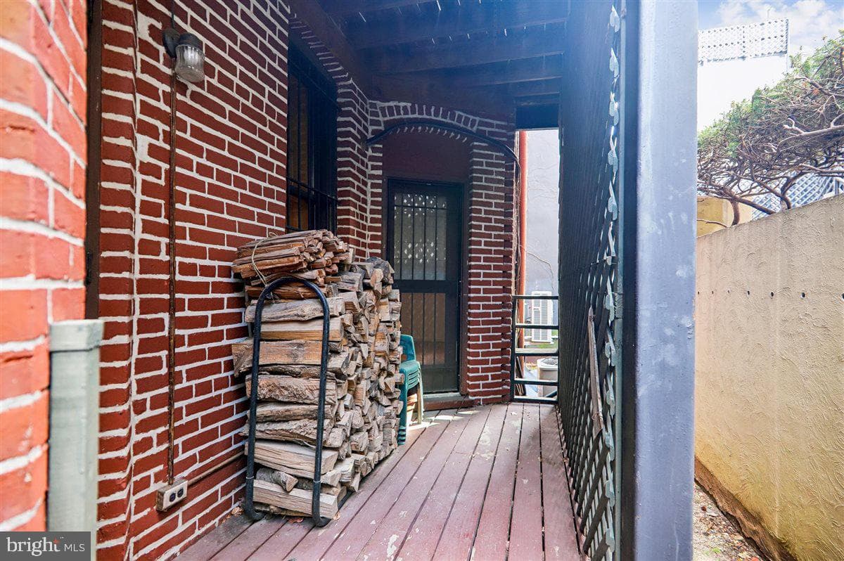 2038 18th Street NW #101 photo 46