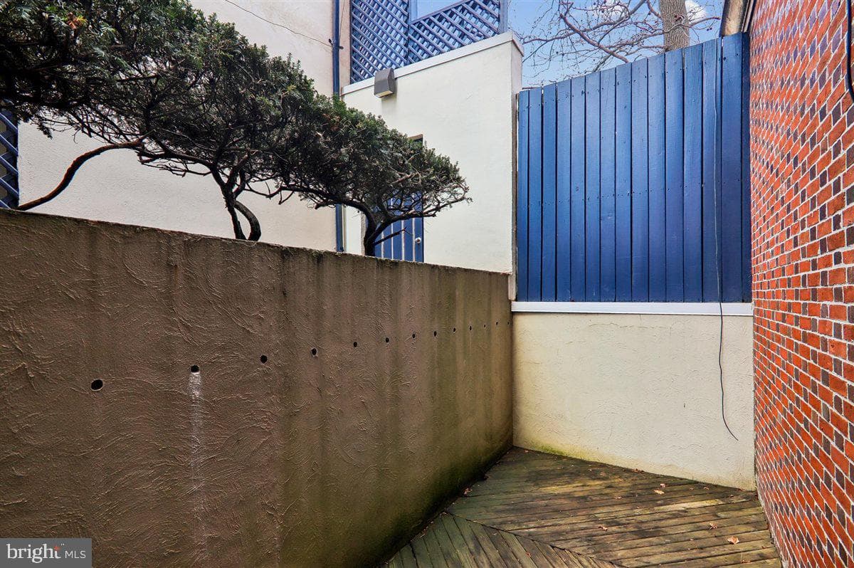 2038 18th Street NW #101 photo 50