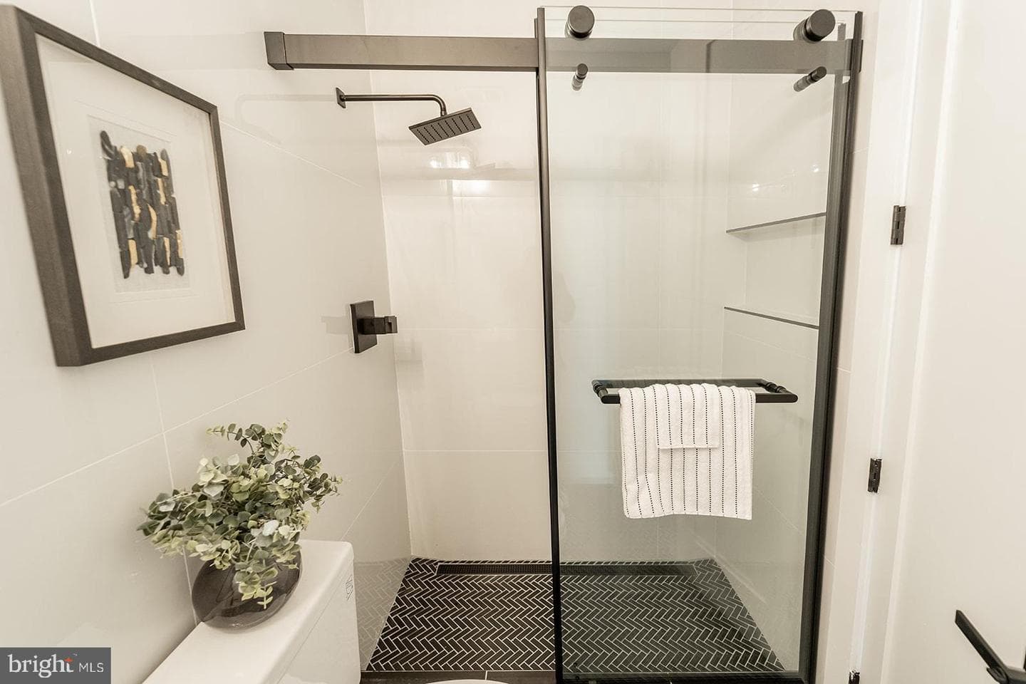 1215 Holbrook Terrace NE #2 photo 54