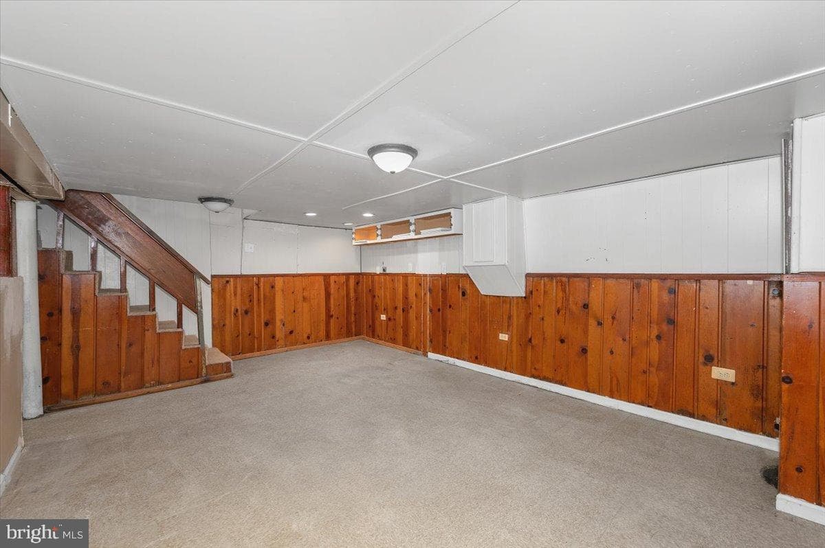 3446 Dix Street NE photo 30