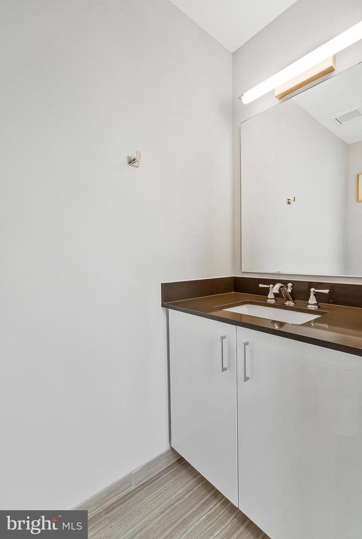 88 V Street SW #201 photo 14