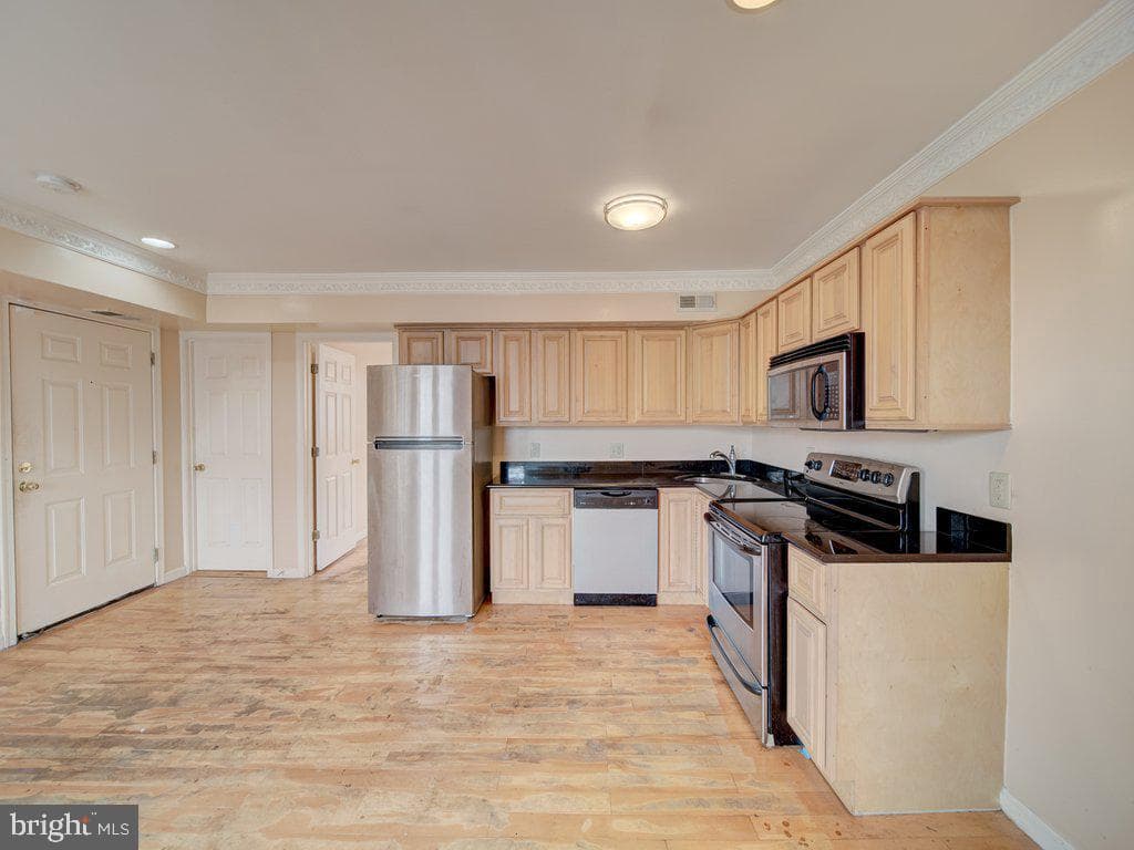 4325 Halley Terrace SE #201 photo 16