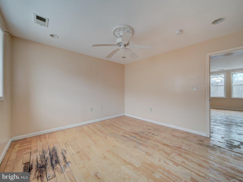 4325 Halley Terrace SE #201 photo 21