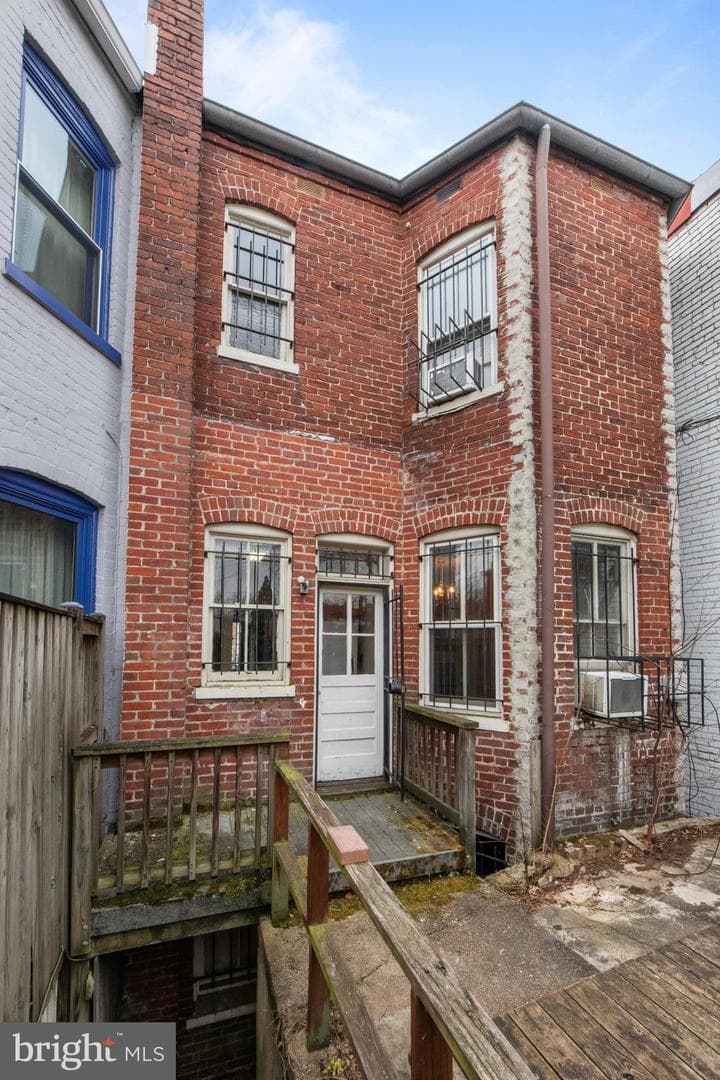 1014 Independence Avenue SE photo 43