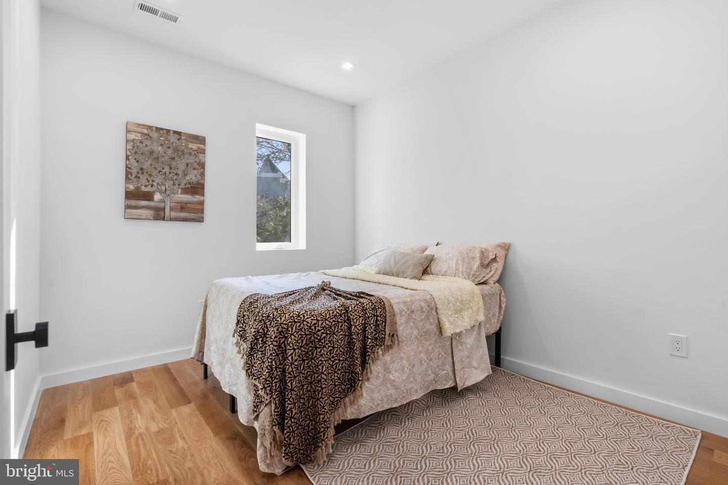 1203 G Street NE photo 49