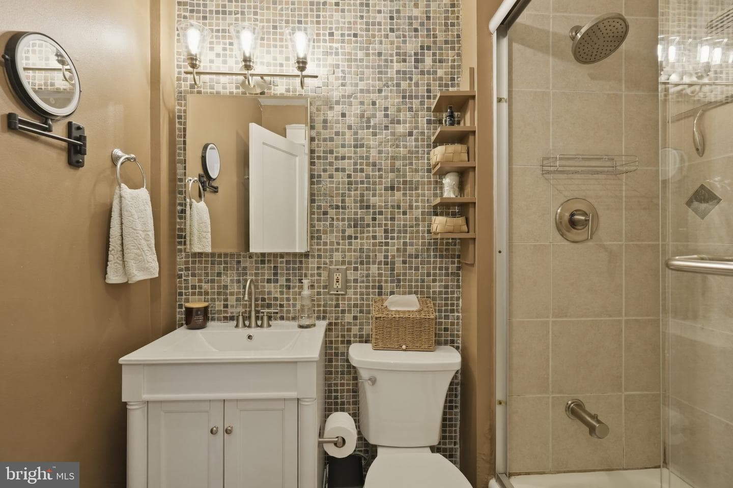 2010 Kalorama Road NW #304 photo 15