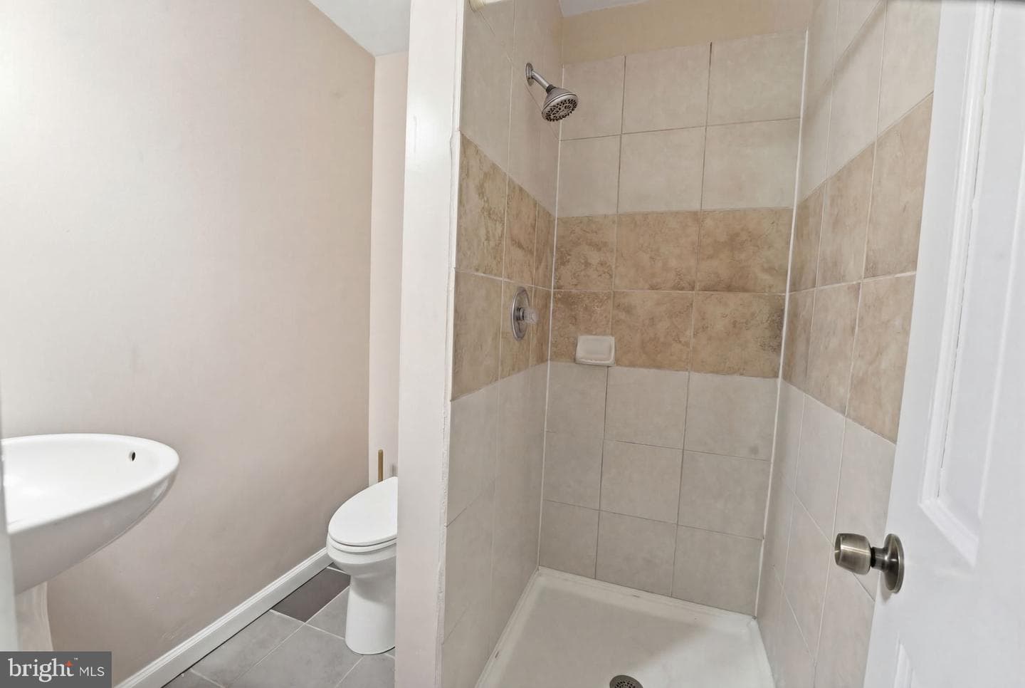 914 Savannah Street SE photo 21
