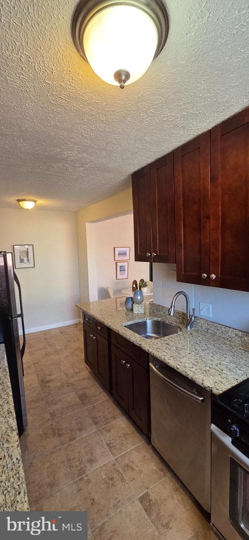305 C Street NE #202 photo 14