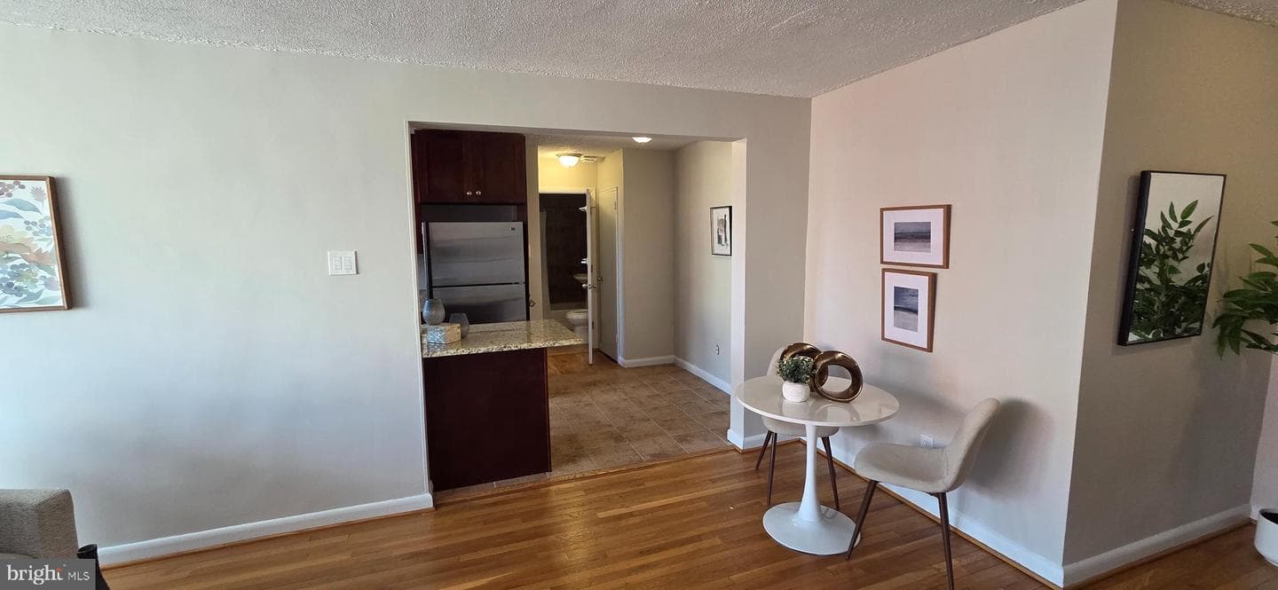 305 C Street NE #202 photo 9