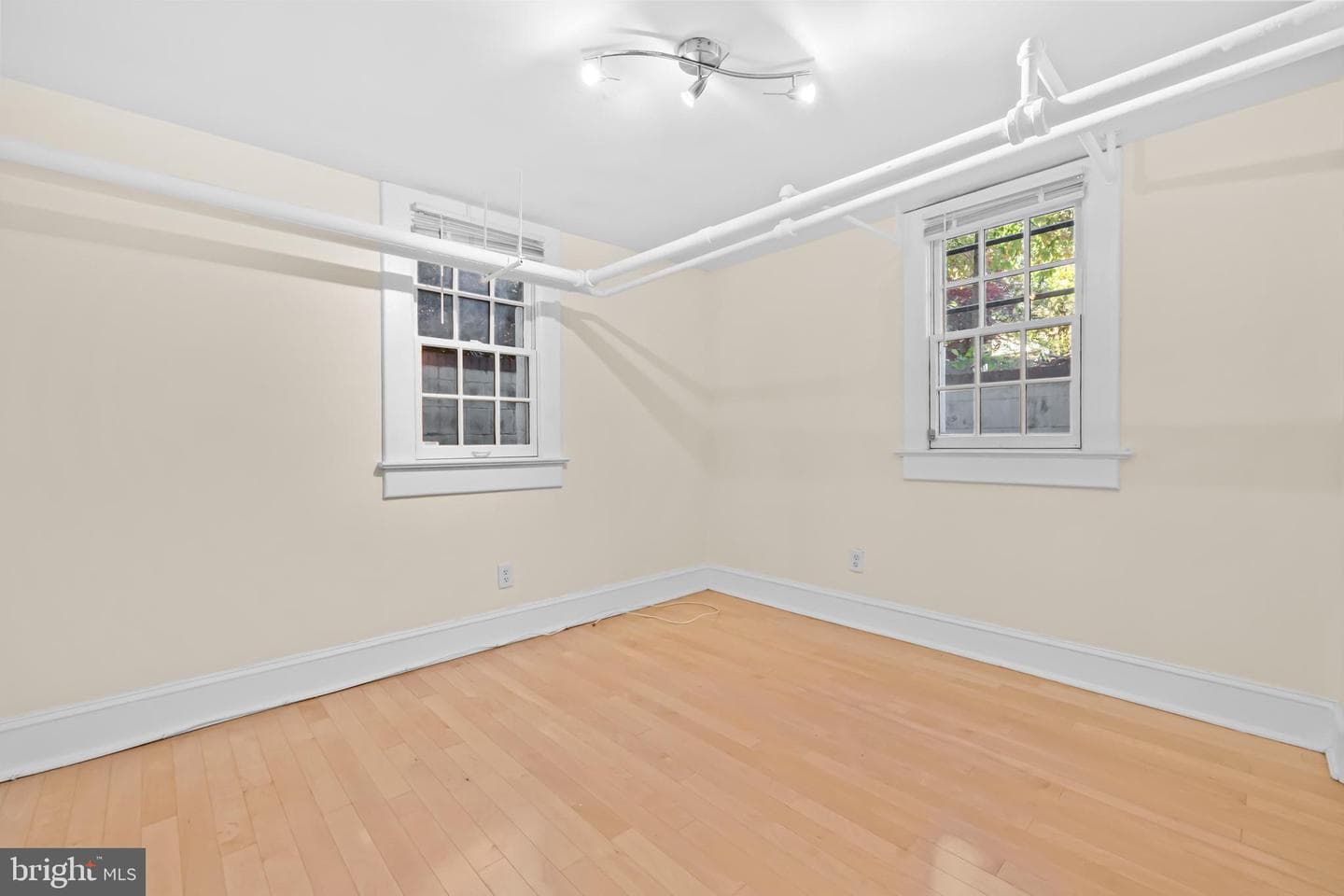 3001 Porter Street NW #100 photo 8
