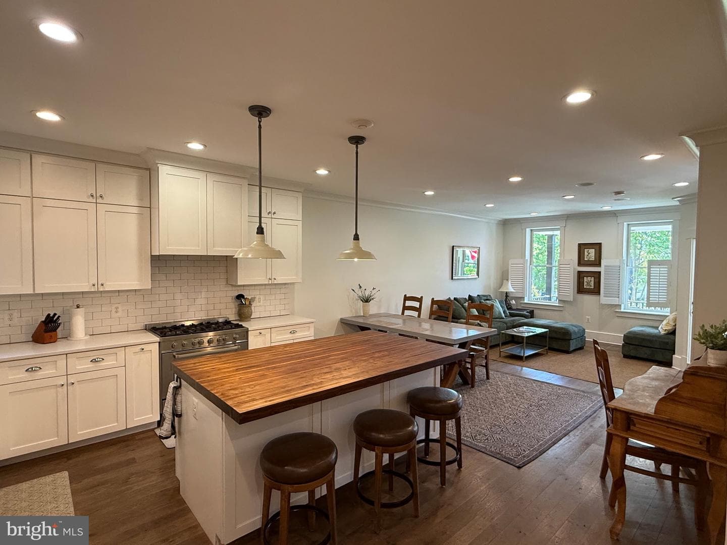 1232 I Street NE #1 photo 16