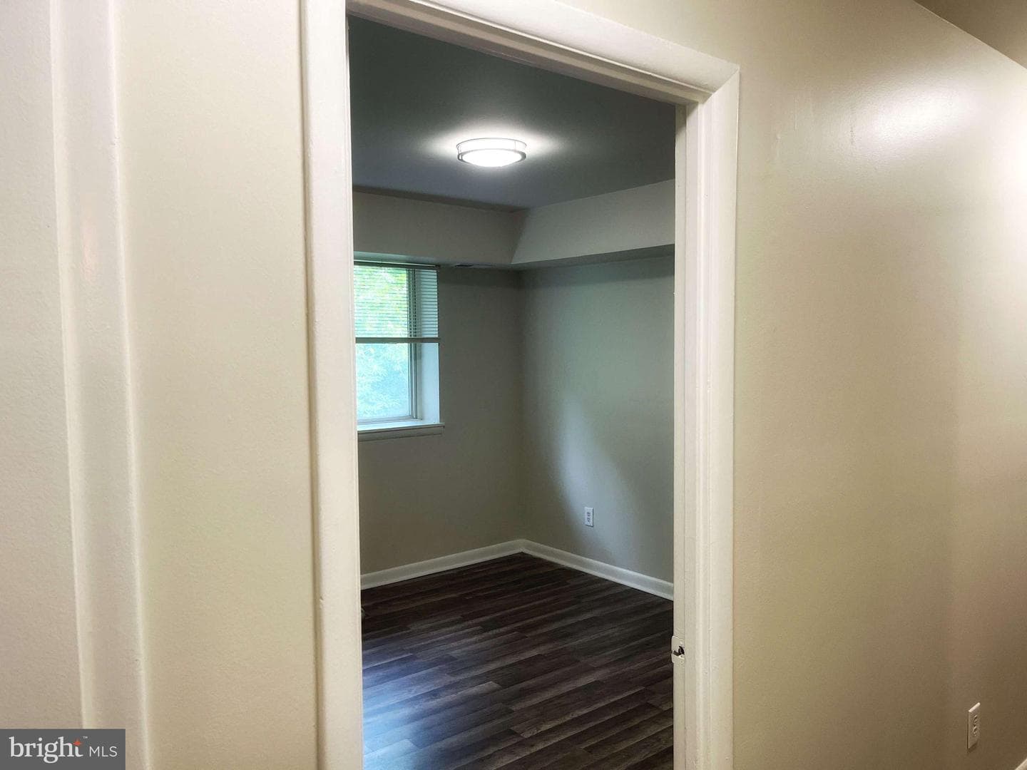 2656 Bowen Road SE #402 photo 9