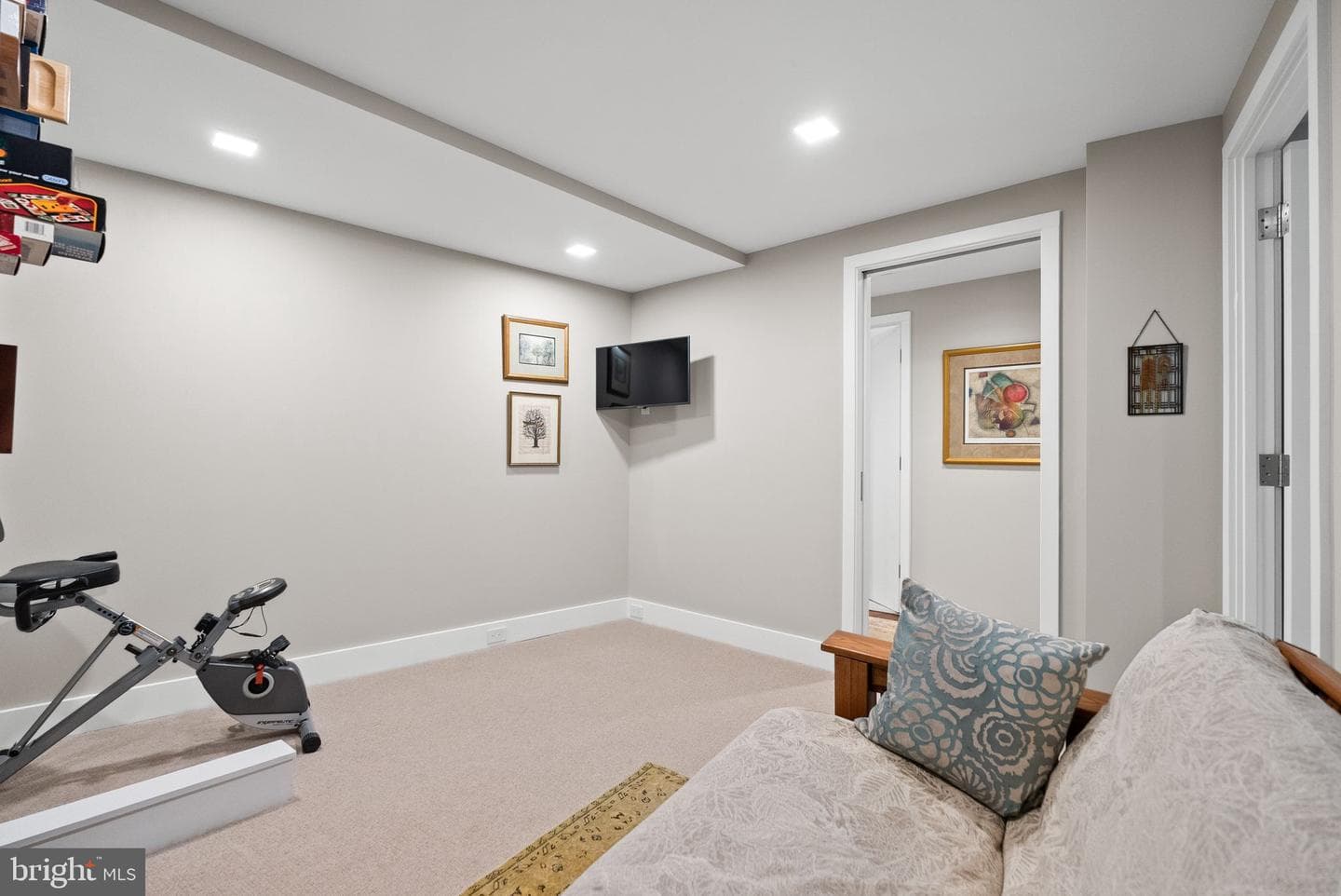 700 New Hampshire Avenue NW #421 photo 37