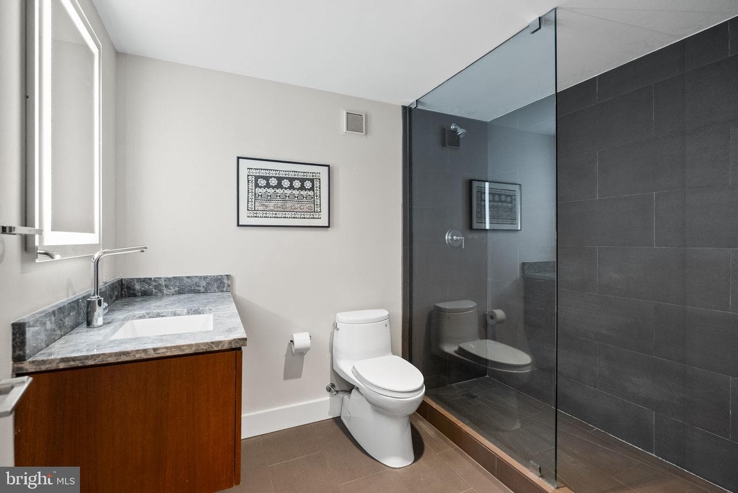 700 New Hampshire Avenue NW #421 photo 38