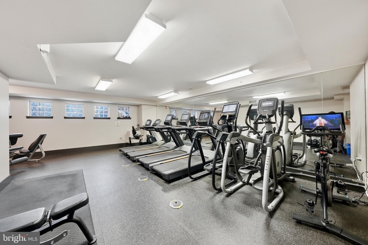 555 Massachusetts Avenue NW #311 photo 21