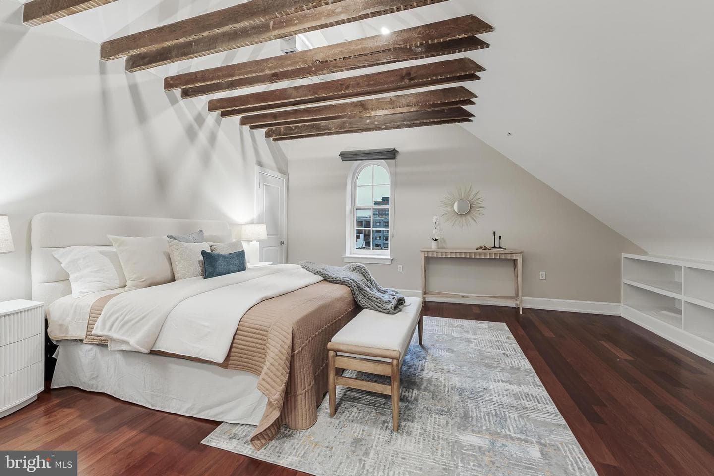 215 I Street NE #401 photo 24