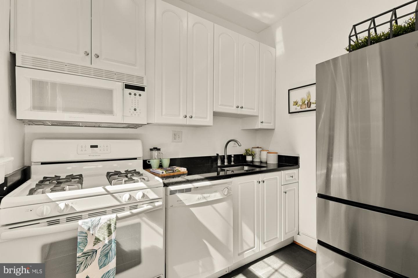 3022 Wisconsin Avenue NW #208 photo 12