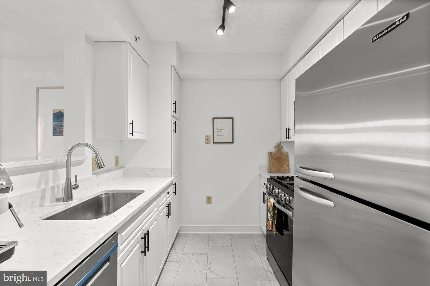 555 Massachusetts Avenue NW #616 photo 12