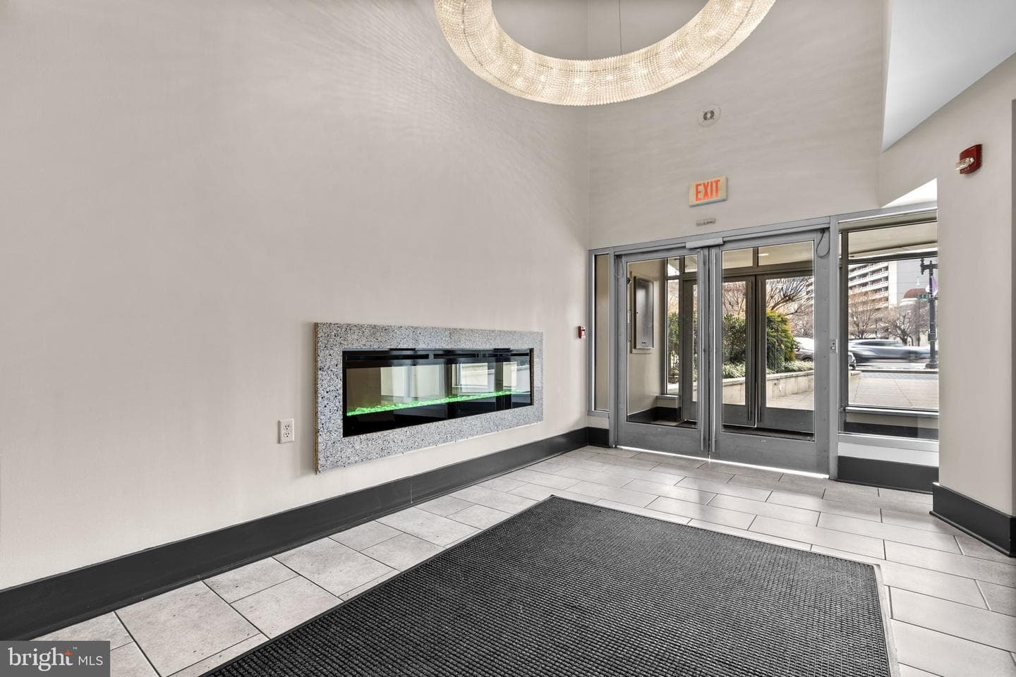 555 Massachusetts Avenue NW #616 photo 33