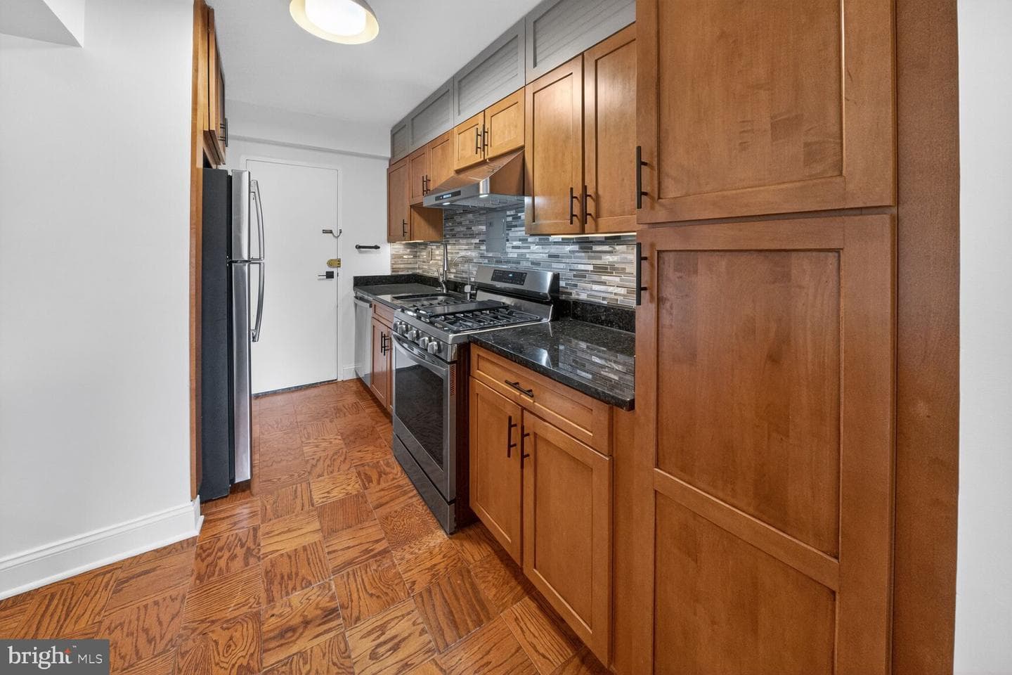 4201 Cathedral Avenue NW #222w photo 10
