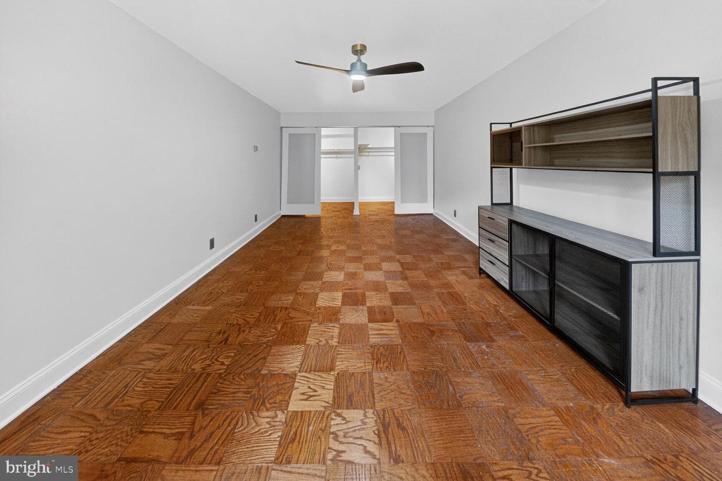 4201 Cathedral Avenue NW #222w photo 14