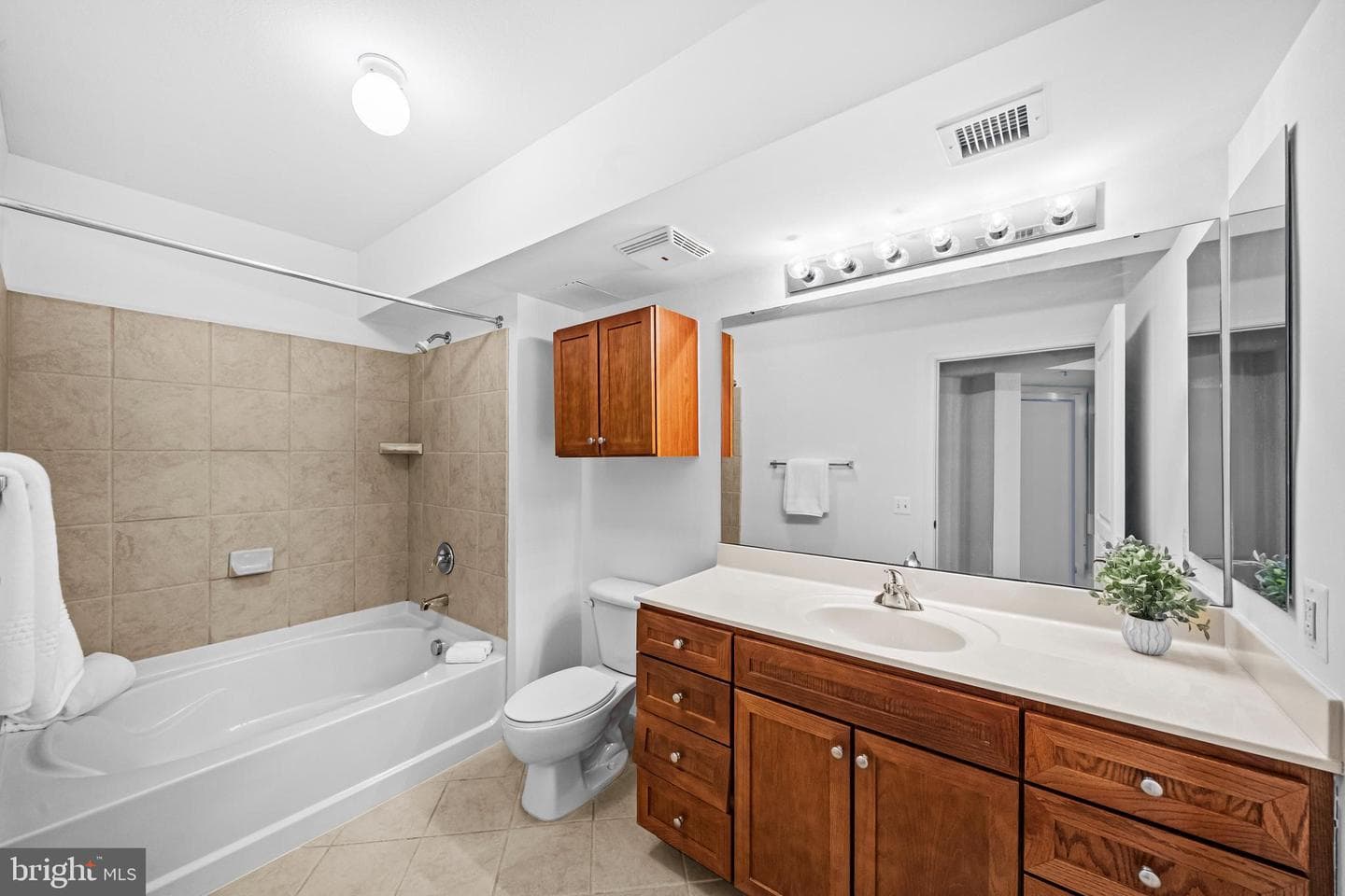 616 E Street NW #614 photo 11