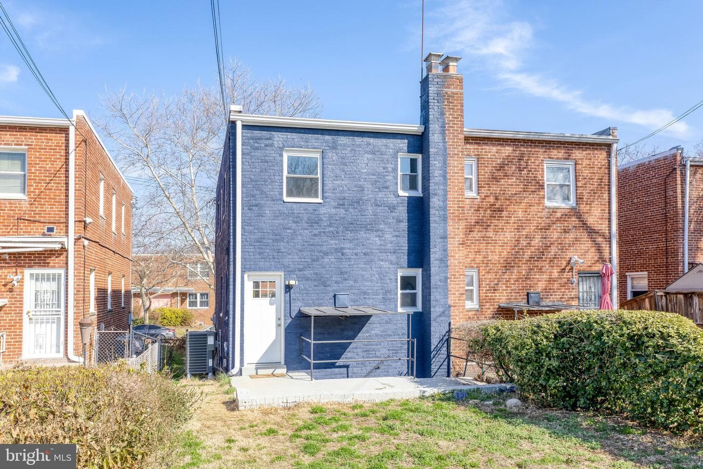 761 Kennedy Street NE photo 30