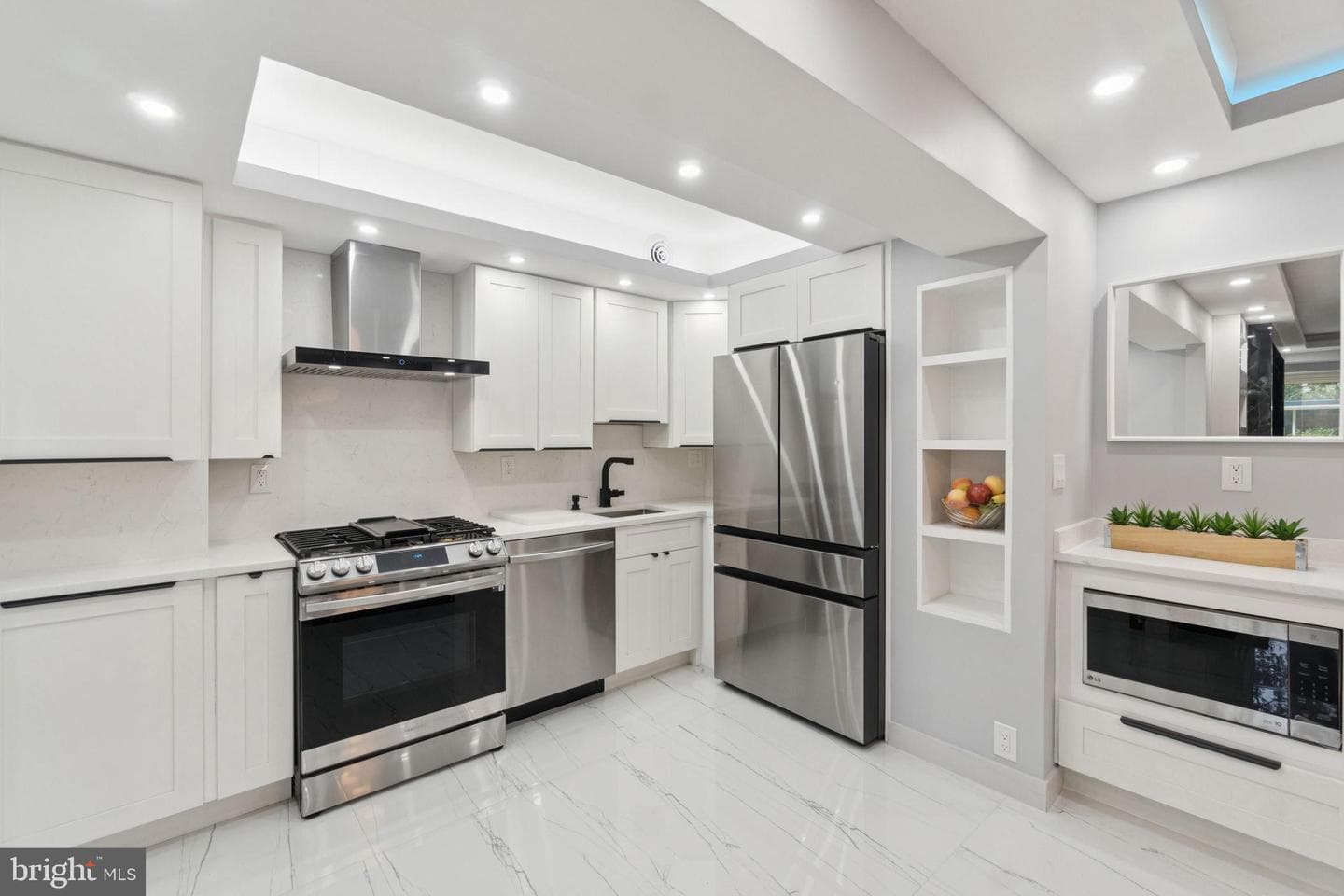 4201 Cathedral Avenue NW #122e photo 10