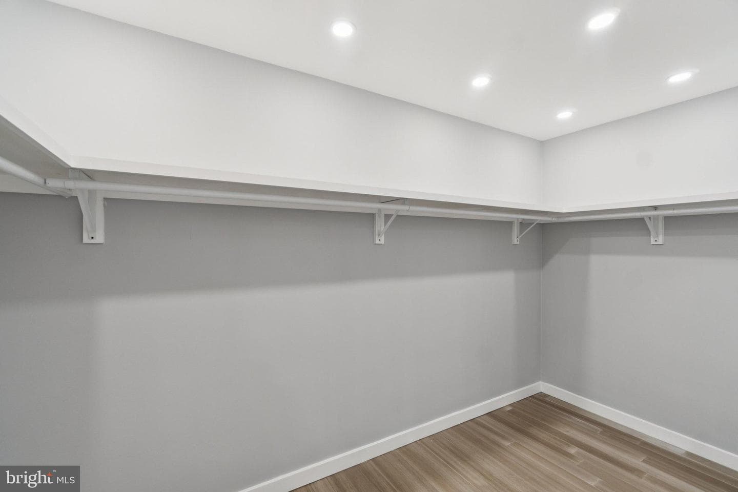 4201 Cathedral Avenue NW #122e photo 24