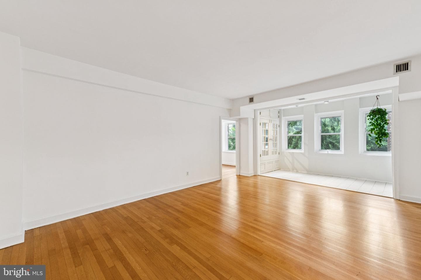 4707 Connecticut Avenue NW ##211 And #213 photo 7