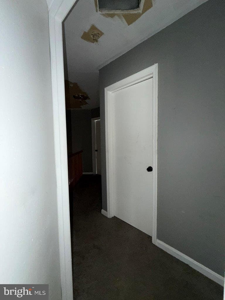 883 Barnaby Street SE photo 22