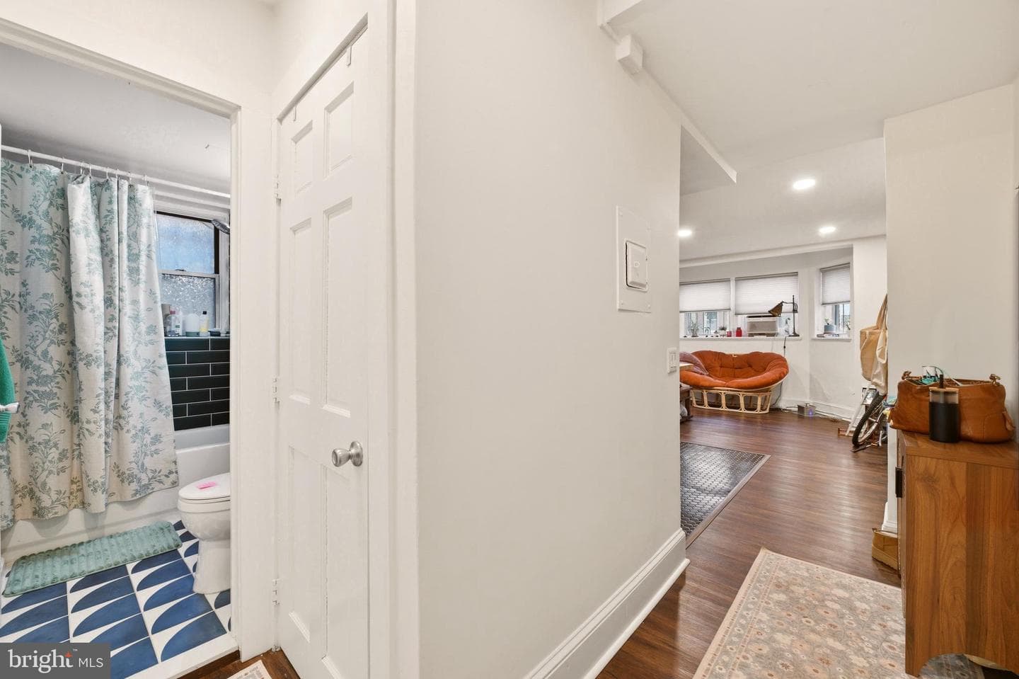 1820 Clydesdale Place NW #4 photo 23