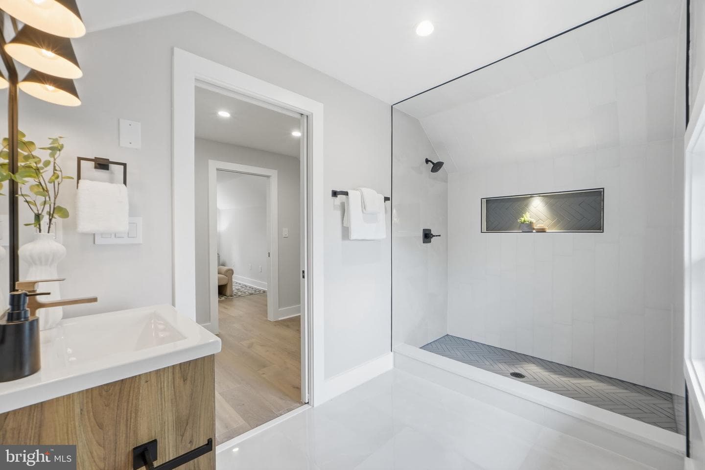 3740 Kanawha Street NW photo 35
