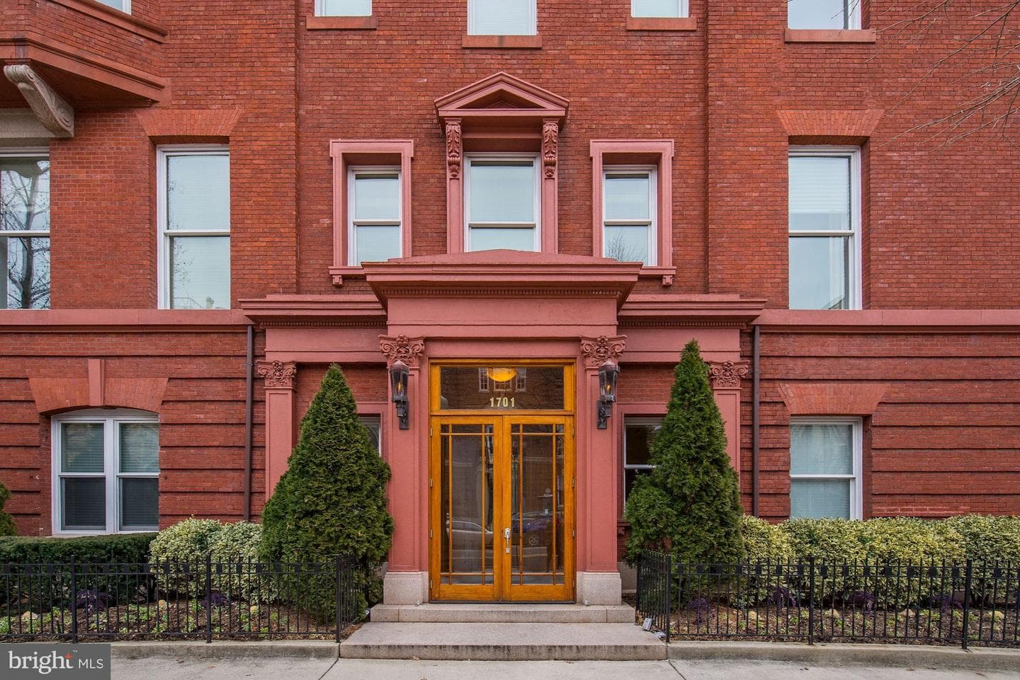 1701 18th Street NW #401 photo 2