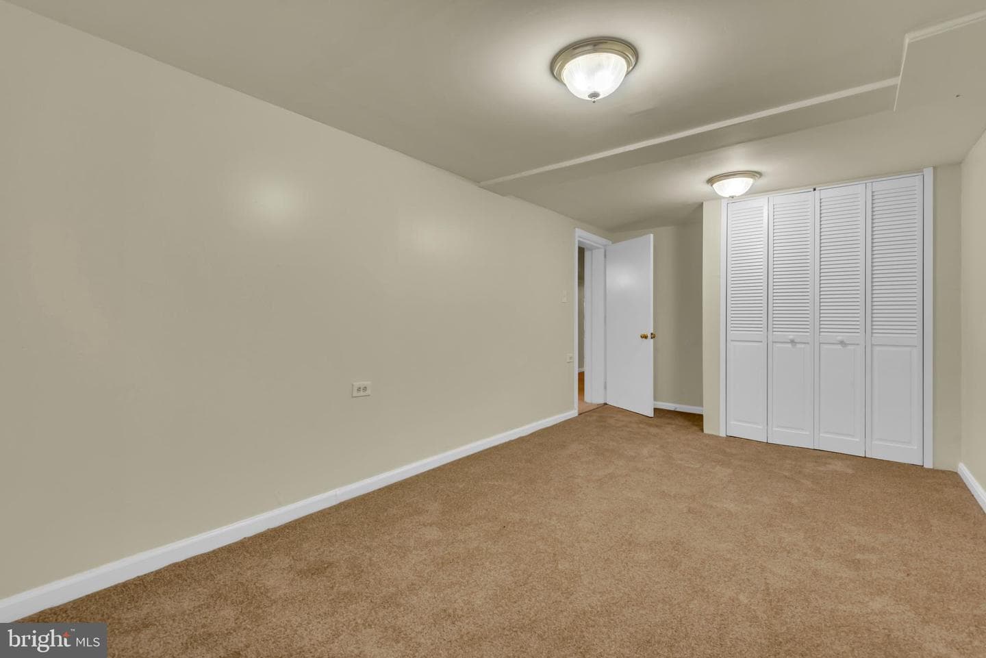 1530 Spring Place NW photo 32