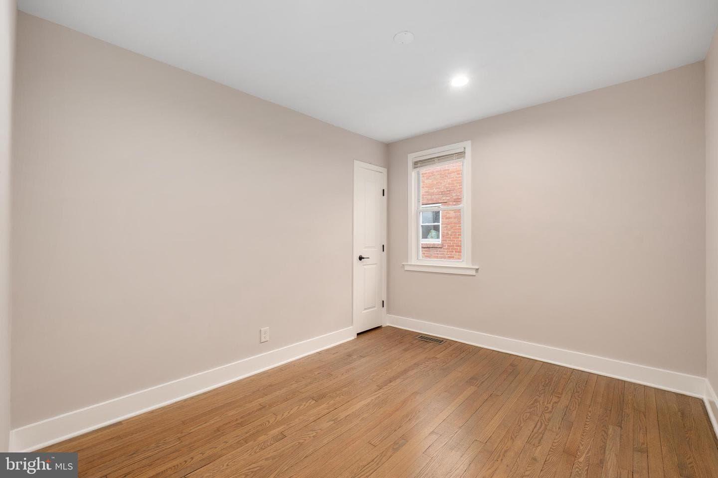 50 53rd Street SE photo 17