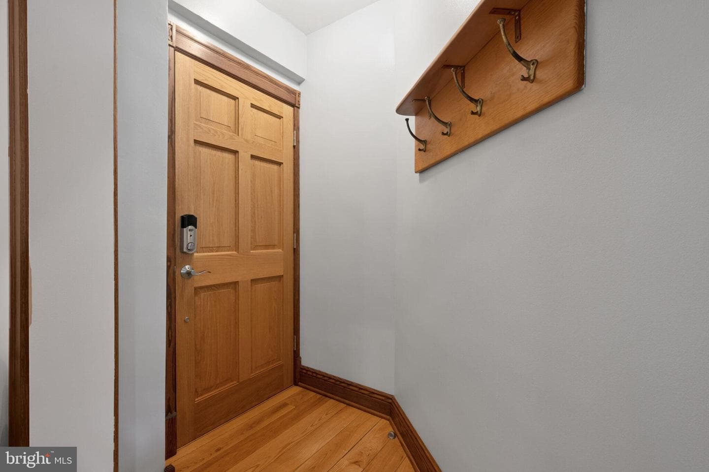 1860 Clydesdale Place NW #105 photo 5