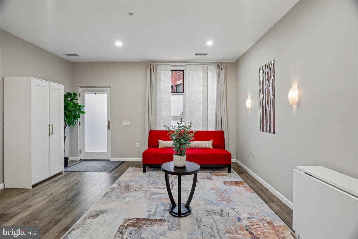 343 Cedar Street NW #111 photo 10