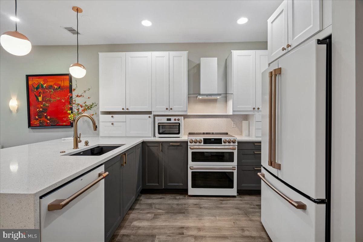 343 Cedar Street NW #111 photo 19