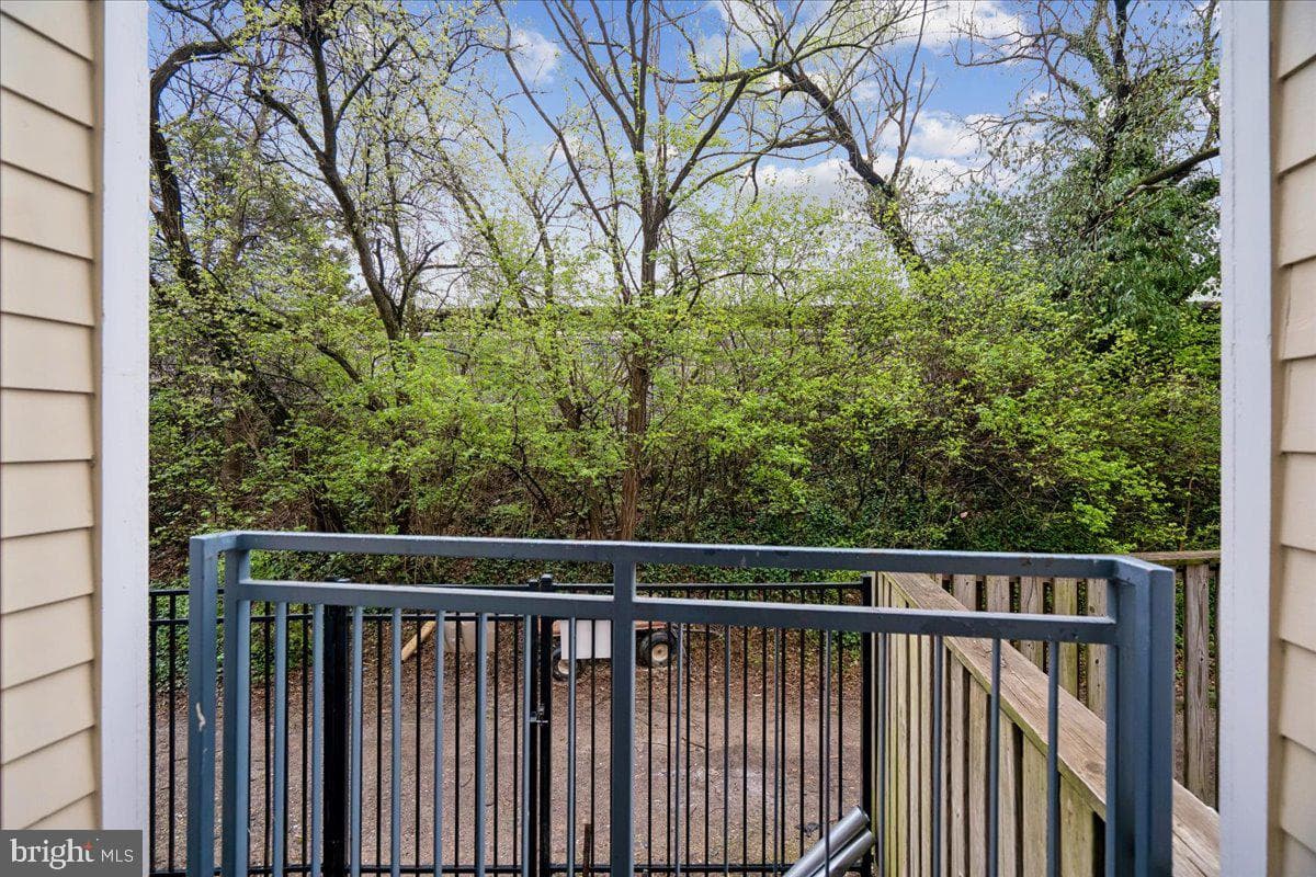 343 Cedar Street NW #111 photo 27