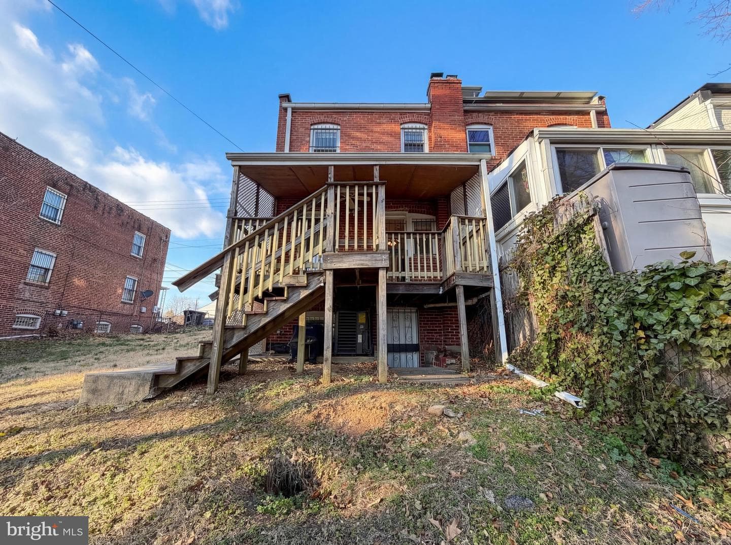 701 Atlantic Street SE photo 5