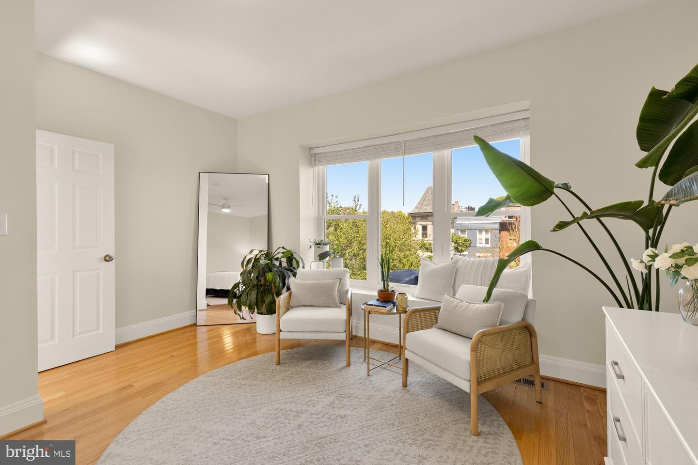 1248 Girard Street NW photo 17