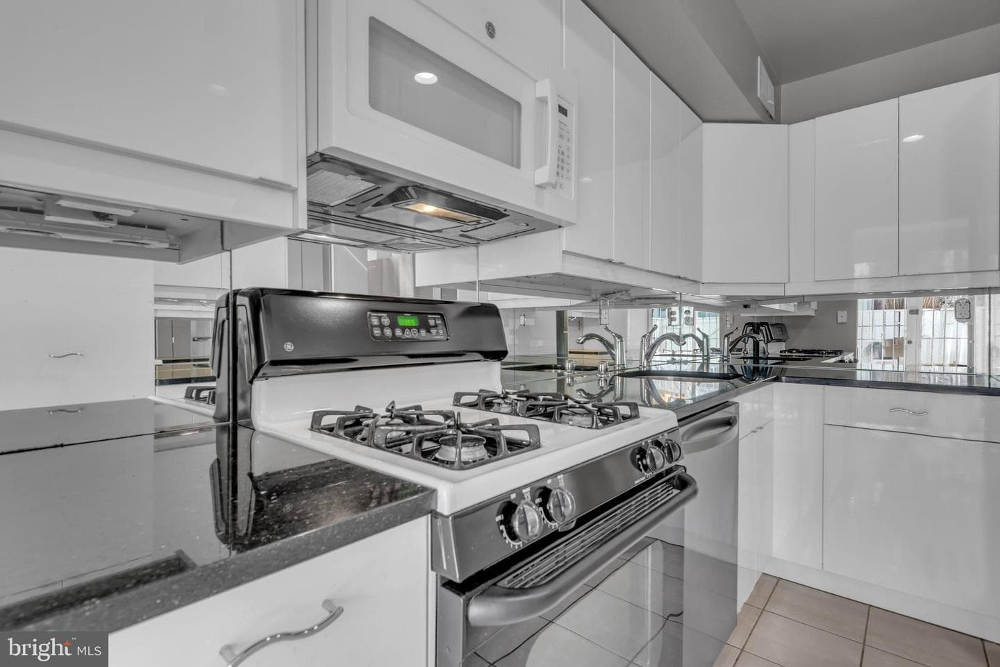 164 G Street SW #144 photo 16