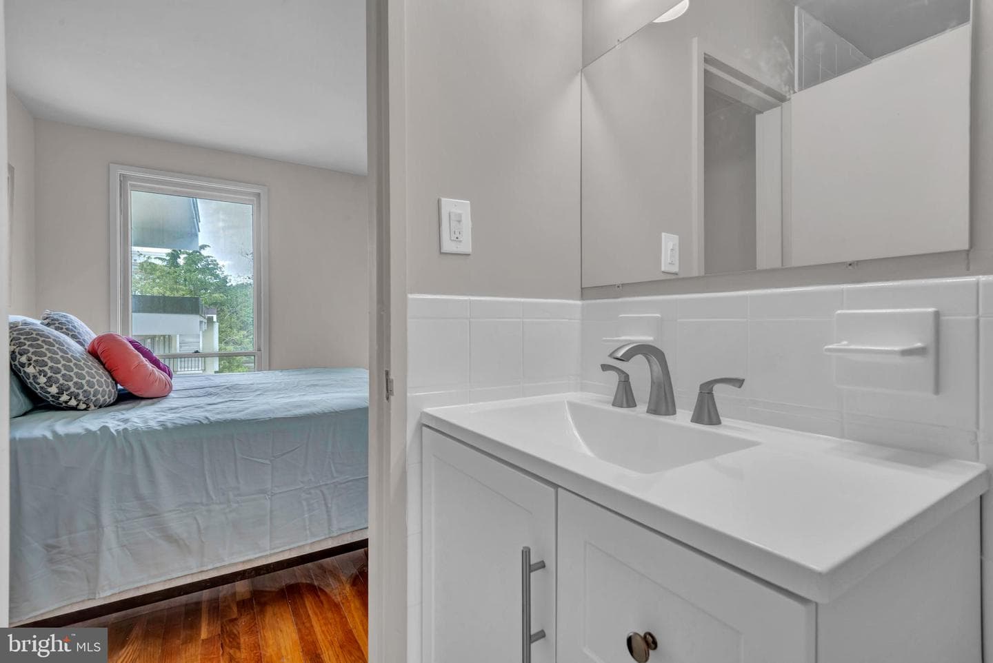 164 G Street SW #144 photo 24