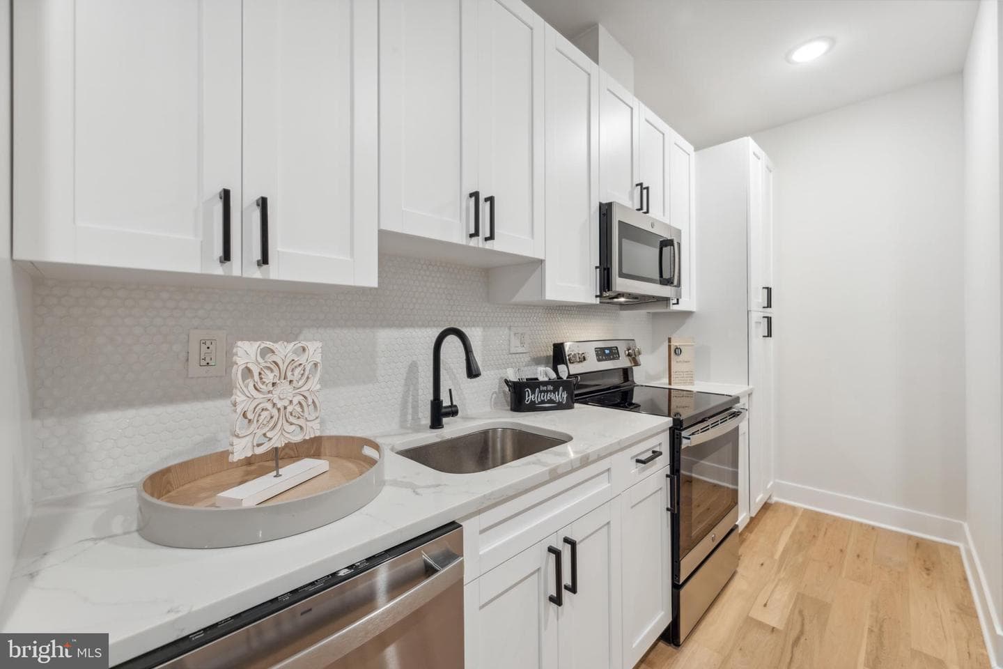 1621 T Street SE #6 photo 4