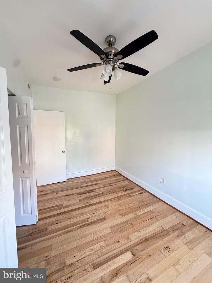 528 Hobart Place NW photo 36